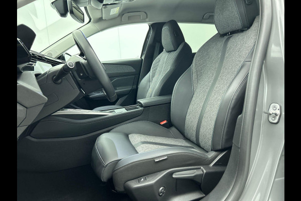 Peugeot 408 1.2 PureTech Allure 130 Automaat Navigatie | Carplay/Android Auto | Climate Control | Adaptive Cruise Control | Virtual cockpit | PDC VA + 360 Camera | Full LED  | LM Velgen