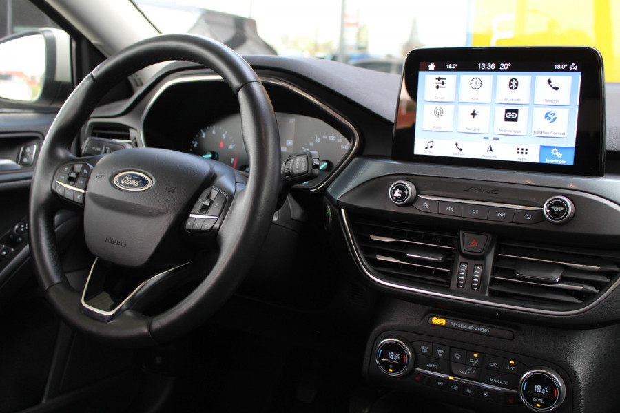 Ford FOCUS Wagon 1.0 EcoBoost Active Business | 1e Eig. | Dealer onderhouden | Panoramadak | B&O | Keyless