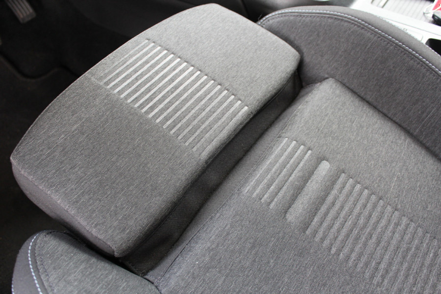 Ford FOCUS Wagon 1.0 EcoBoost Active Business | 1e Eig. | Dealer onderhouden | Panoramadak | B&O | Keyless