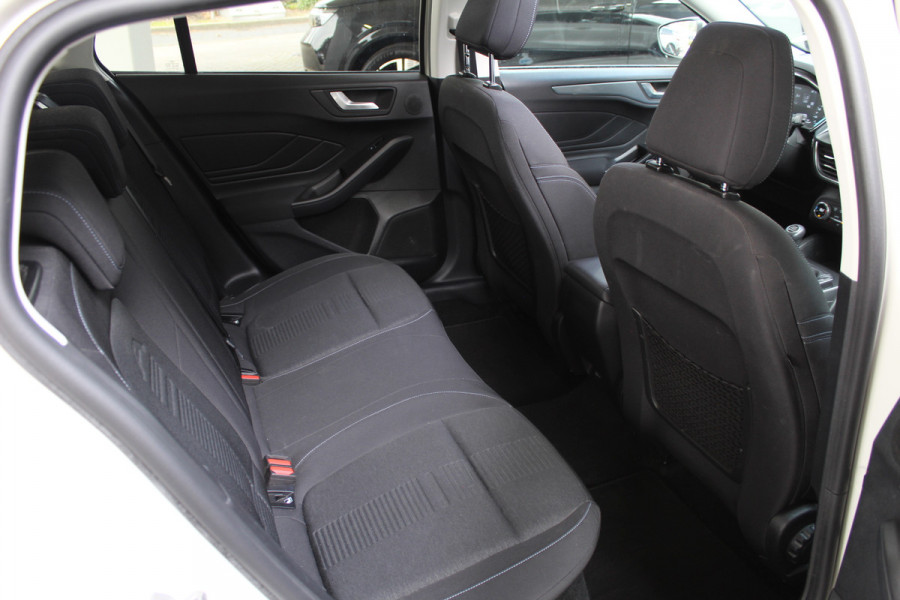 Ford FOCUS Wagon 1.0 EcoBoost Active Business | 1e Eig. | Dealer onderhouden | Panoramadak | B&O | Keyless