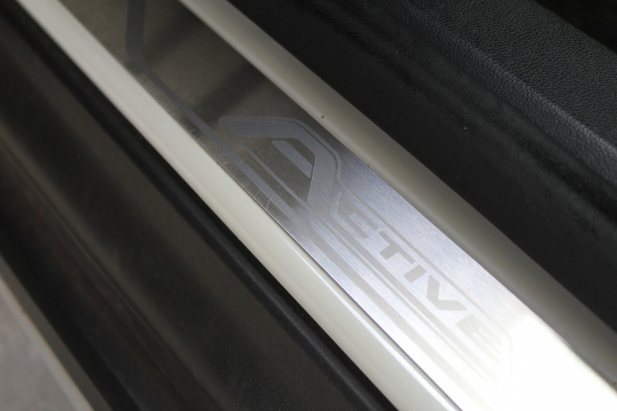 Ford FOCUS Wagon 1.0 EcoBoost Active Business | 1e Eig. | Dealer onderhouden | Panoramadak | B&O | Keyless