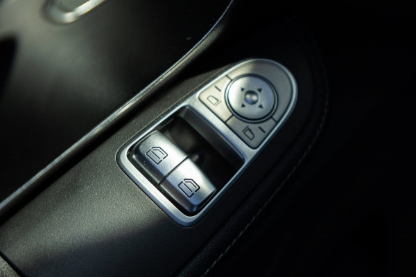 Mercedes-Benz V-Klasse 300d Lang DC Edition I Marcopolo I Schuifdeur Links leder I apple carplay I nieuwstaat I