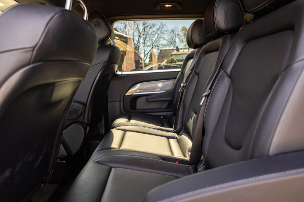 Mercedes-Benz V-Klasse 300d Lang DC Edition I Marcopolo I Schuifdeur Links leder I apple carplay I nieuwstaat I