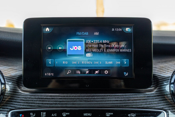 Mercedes-Benz V-Klasse 300d Lang DC Edition I Marcopolo I Schuifdeur Links leder I apple carplay I nieuwstaat I