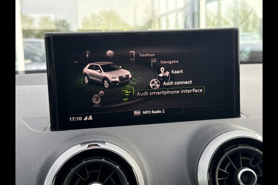 Audi Q2 35 TFSI S Edition | NL-auto | 1e Eig | Camera | Adapt. Cruisec. | Keyless