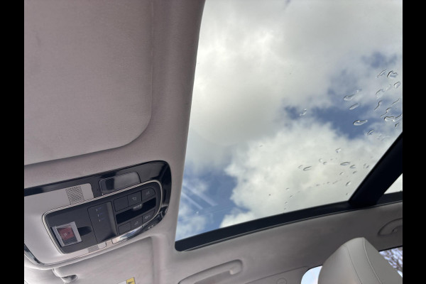 Hyundai Santa Fe 1.6 T-GDI PHEV Premium Plus Sky 265pk | Trekhaak | Schuif-Kantel dak | Krell Audio | 360°C Camera