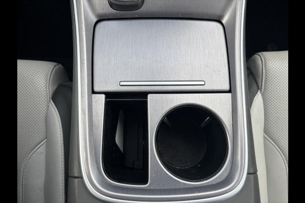Hyundai Santa Fe 1.6 T-GDI PHEV Premium Plus Sky 265pk | Trekhaak | Schuif-Kantel dak | Krell Audio | 360°C Camera