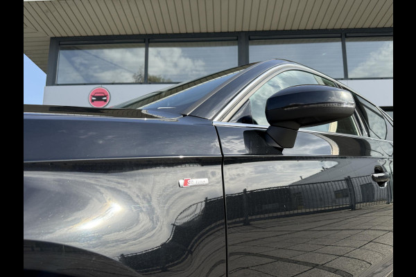 Audi A3 Sportback Aut. 35 TFSI S-Line | Virtual | Stoel Verwarming | Navi |
