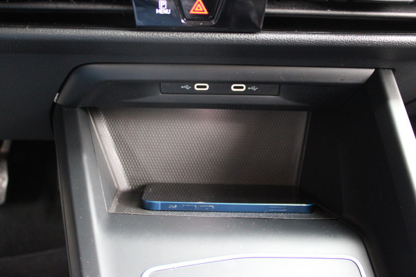 Volkswagen Golf Variant eTSI 110PK DSG LIFE NAVI/PDC/CARPLAY