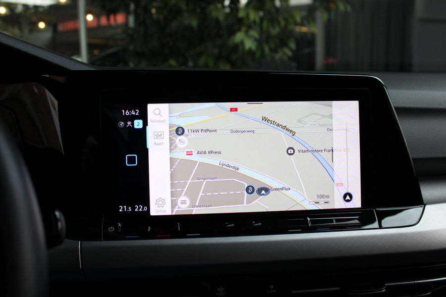 Volkswagen Golf Variant eTSI 110PK DSG LIFE NAVI/PDC/CARPLAY