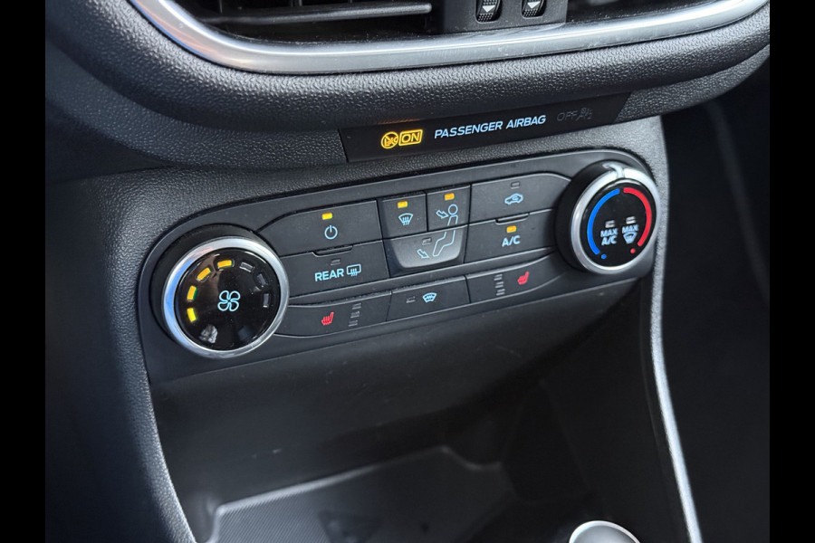Ford Fiesta 1.0T 126PK Titanium Apple Carplay Android Navi LM Airco Cruise Control Stoelverwarming Apps Voorruitverwarming Wifi Mistlampen Chroompack TCS Led Lmv Lane Assist Isofix TCS EAB Hill-Start-Assist Ford-Pass-Connect LED