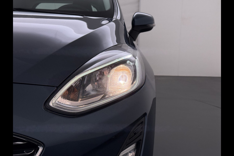 Ford Fiesta 1.0T 126PK Titanium Apple Carplay Android Navi LM Airco Cruise Control Stoelverwarming Apps Voorruitverwarming Wifi Mistlampen Chroompack TCS Led Lmv Lane Assist Isofix TCS EAB Hill-Start-Assist Ford-Pass-Connect LED