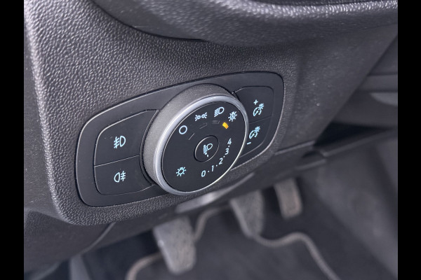 Ford Fiesta 1.0T 126PK Titanium Apple Carplay Android Navi LM Airco Cruise Control Stoelverwarming Apps Voorruitverwarming Wifi Mistlampen Chroompack TCS Led Lmv Lane Assist Isofix TCS EAB Hill-Start-Assist Ford-Pass-Connect LED