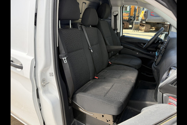 Mercedes-Benz Vito 114 1.9 CDI Automaat L2H1 Climate Control Cruise Contol Camera Carplay