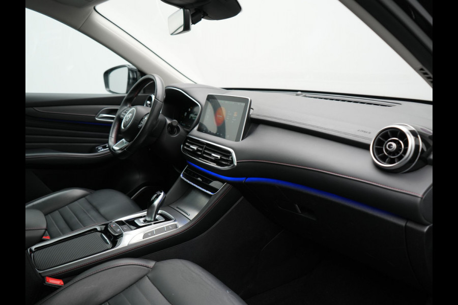 MG EHS 1.5 TGDI Luxury PHEV 259pk | Trekhaak | Panodak | Adaptive Cruise | 360 Camera | Lederen Sportstoelen Verwarmd | Keyless | Blis | LED Koplampen | Apple Carplay | Plug In Hybrid |