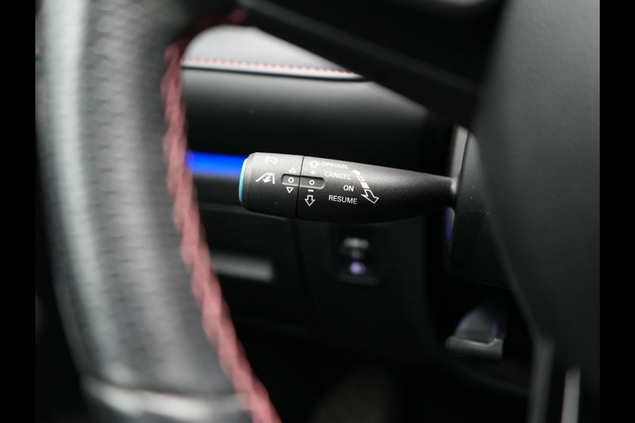 MG EHS 1.5 TGDI Luxury PHEV 259pk | Trekhaak | Panodak | Adaptive Cruise | 360 Camera | Lederen Sportstoelen Verwarmd | Keyless | Blis | LED Koplampen | Apple Carplay | Plug In Hybrid |