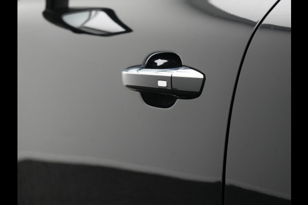 MG EHS 1.5 TGDI Luxury PHEV 259pk | Trekhaak | Panodak | Adaptive Cruise | 360 Camera | Lederen Sportstoelen Verwarmd | Keyless | Blis | LED Koplampen | Apple Carplay | Plug In Hybrid |