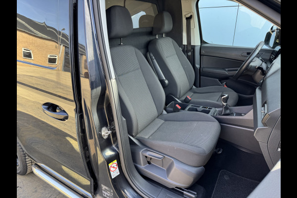 Volkswagen Caddy 2.0 TDI 75PK L1 First Edition Virtual Cockpit Cruise Control Climate Control Carplay Parkeersensoren Achter