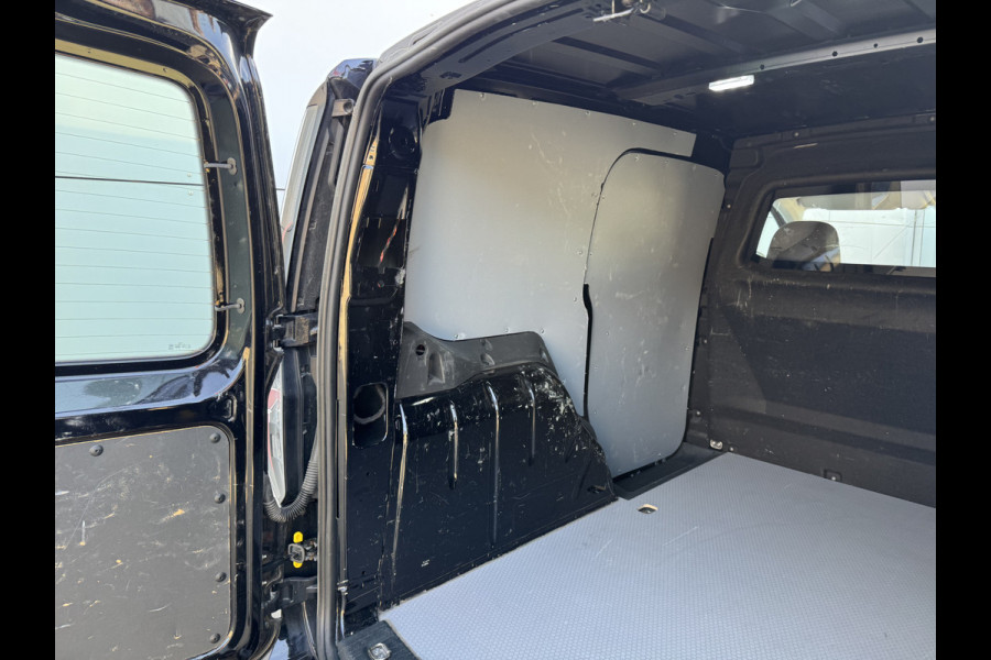 Volkswagen Caddy 2.0 TDI 75PK L1 First Edition Virtual Cockpit Cruise Control Climate Control Carplay Parkeersensoren Achter