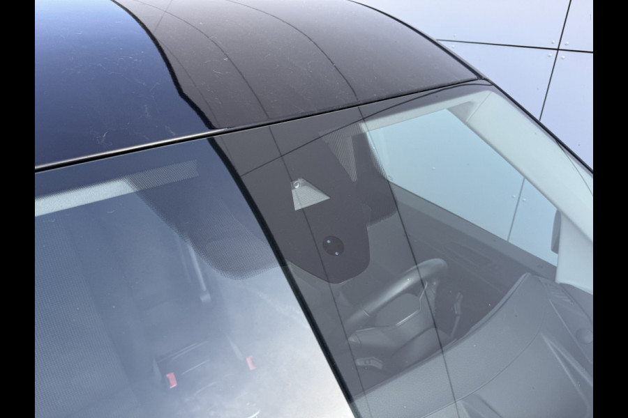 Volkswagen Caddy 2.0 TDI 75PK L1 First Edition Virtual Cockpit Cruise Control Climate Control Carplay Parkeersensoren Achter