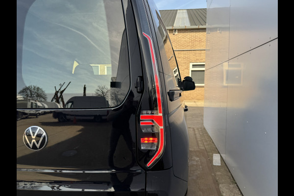 Volkswagen Caddy 2.0 TDI 75PK L1 First Edition Virtual Cockpit Cruise Control Climate Control Carplay Parkeersensoren Achter