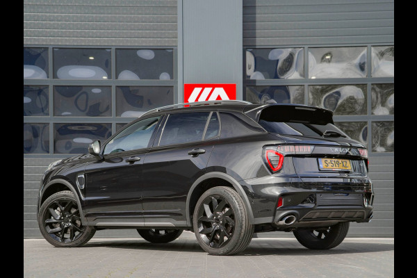 Lynk & Co 01 1.5 Black Edition Zwarte dakhemel|Panoramadak|360° Camera|ACC|Stoelverwarming|Navi|Carplay