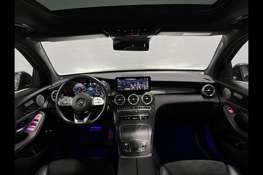 Mercedes-Benz GLC 300e 4MATIC AMG Trekhaak | Burmester | Adapt. cruise | open dak | Stoelverwarming | Achteruitrij camera | Carplay
