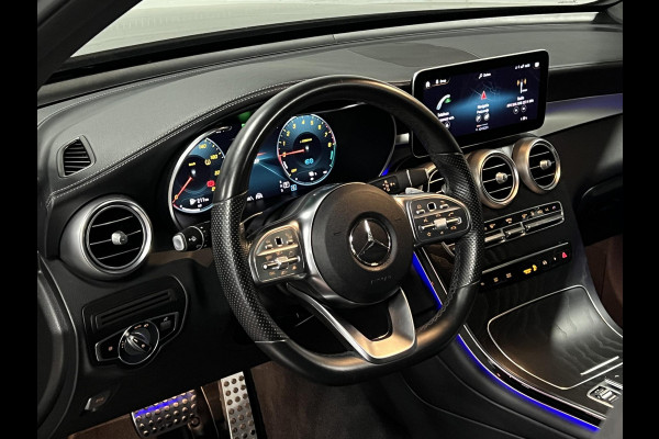 Mercedes-Benz GLC 300e 4MATIC AMG Trekhaak | Burmester | Adapt. cruise | open dak | Stoelverwarming | Achteruitrij camera | Carplay