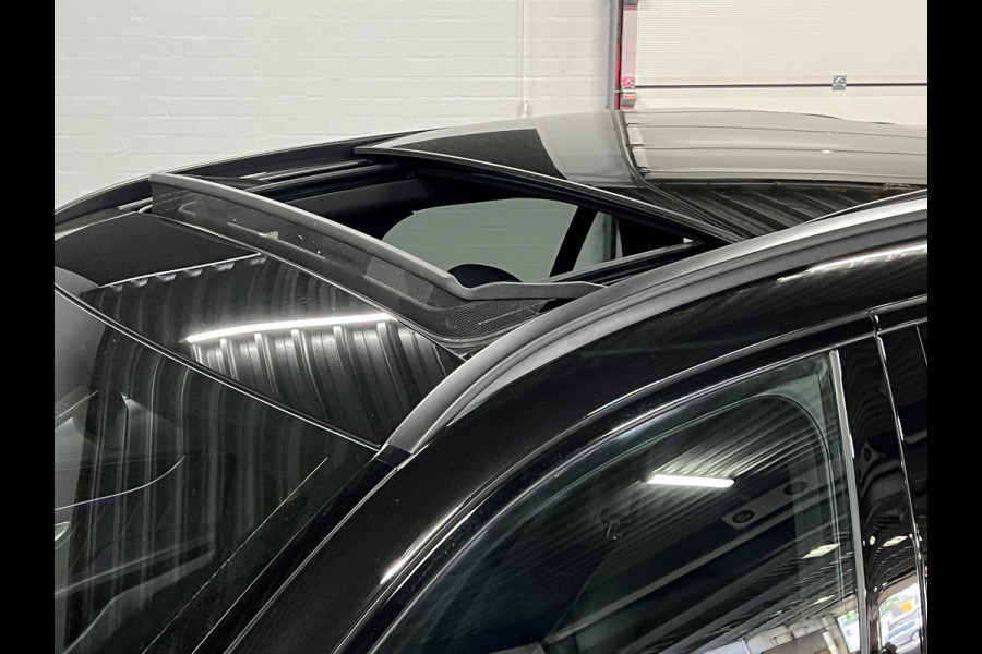 Mercedes-Benz GLC 300e 4MATIC AMG Trekhaak | Burmester | Adapt. cruise | open dak | Stoelverwarming | Achteruitrij camera | Carplay