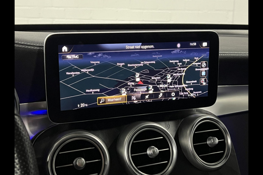 Mercedes-Benz GLC 300e 4MATIC AMG Trekhaak | Burmester | Adapt. cruise | open dak | Stoelverwarming | Achteruitrij camera | Carplay