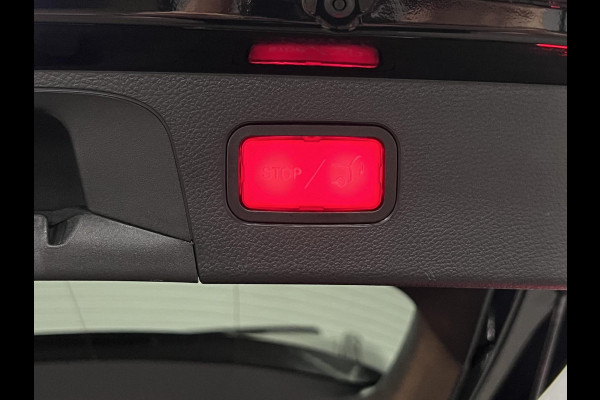 Mercedes-Benz GLC 300e 4MATIC AMG Trekhaak | Burmester | Adapt. cruise | open dak | Stoelverwarming | Achteruitrij camera | Carplay