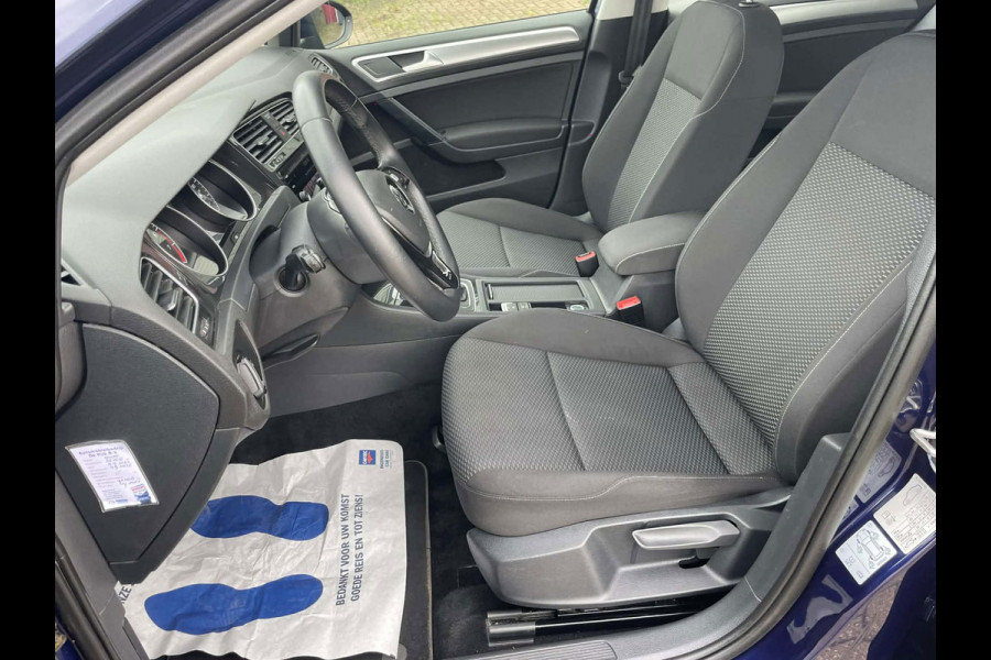 Volkswagen Golf 1.0 TSI Comfortline AUTOMAAT / CarPlay /camera
