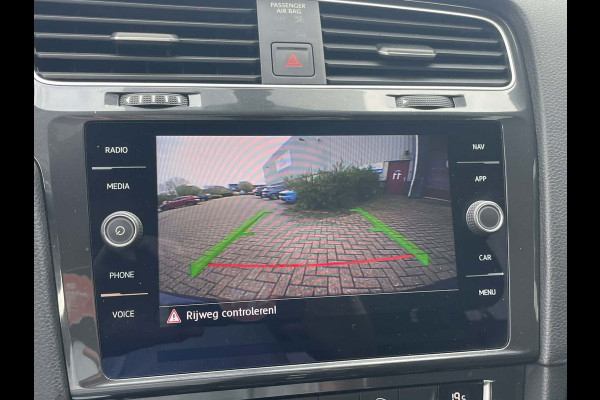Volkswagen Golf 1.0 TSI Comfortline AUTOMAAT / CarPlay /camera