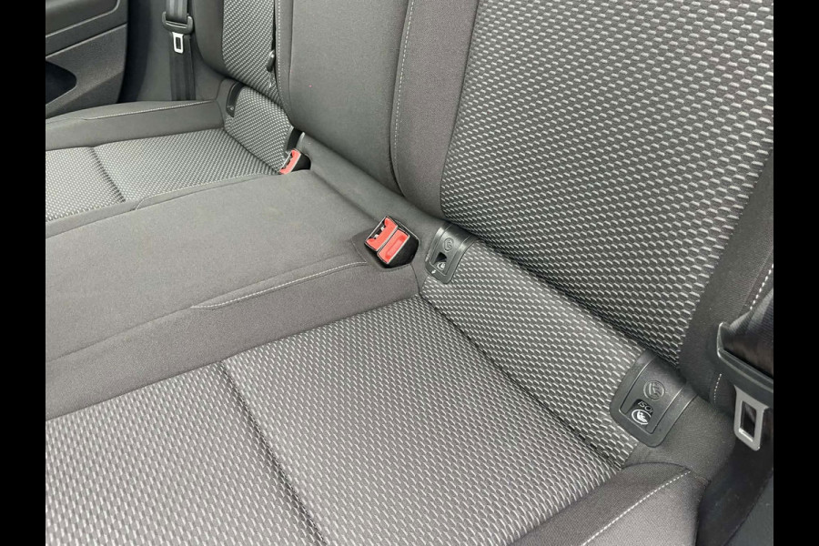 Volkswagen Golf 1.0 TSI Comfortline AUTOMAAT / CarPlay /camera