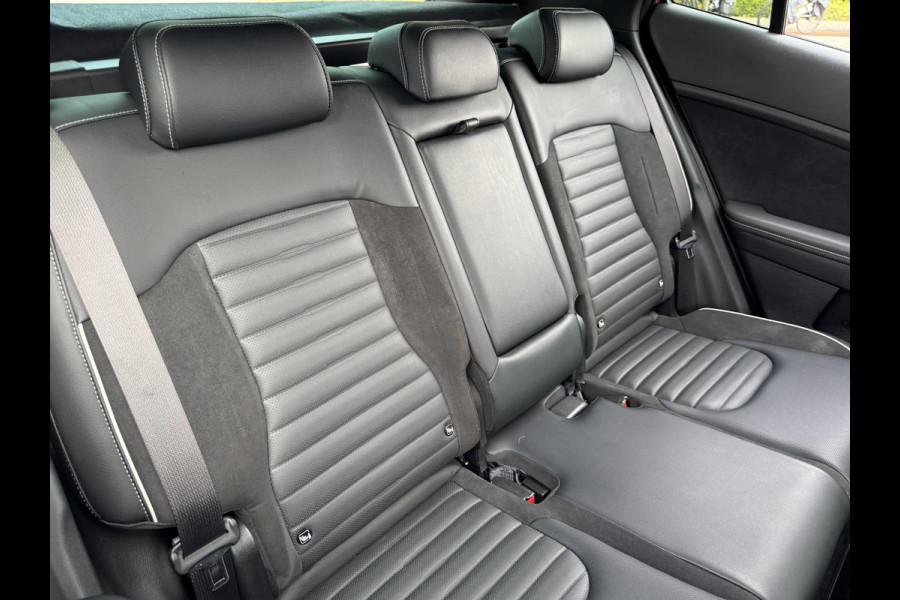 Kia Sportage 1.6 T-GDi Plug-in Hybrid AWD GT-PlusLine 265pk | Panoramadak | Harman-Kardon | Adaptive cruise control | Stoelverwarming/ventilatie
