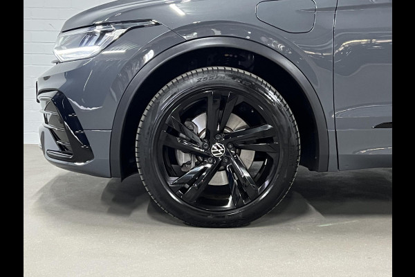 Volkswagen Tiguan 1.4 TSI eHybrid R-Line Business Trekhaak | Adapt. cruise | Opendak | Achteruitrij camera | Stuur-/stoelverwarming | Carplay