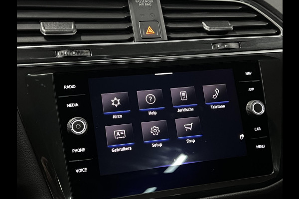 Volkswagen Tiguan 1.4 TSI eHybrid R-Line Business Trekhaak | Adapt. cruise | Opendak | Achteruitrij camera | Stuur-/stoelverwarming | Carplay