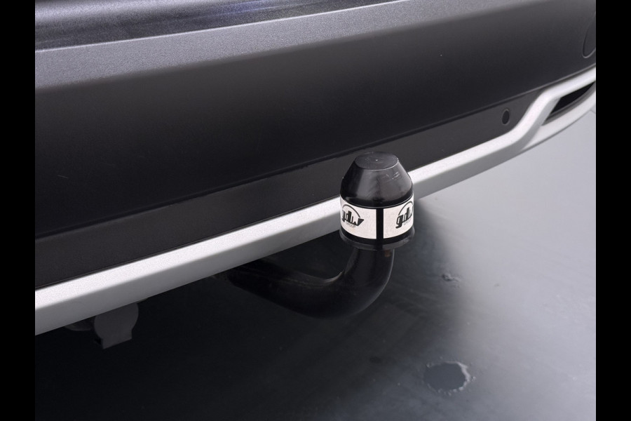 Opel Grandland X T131PK Trekhaak AGR Navi Apple Carplay Android 1/2 Leer Cruise Control Pdc ECC Ergocomfort Stoel Business Executive Lmv Privacy Glas Led DAB+ Regen-Lichtsensor Lane Assist 1.400KG Trekgewicht 1e Eigenaar Origineel Nederlandse Auto € 34.000