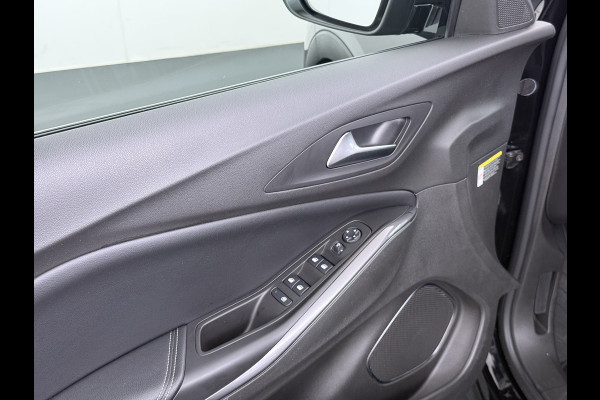 Opel Grandland X T131PK Trekhaak AGR Navi Apple Carplay Android 1/2 Leer Cruise Control Pdc ECC Ergocomfort Stoel Business Executive Lmv Privacy Glas Led DAB+ Regen-Lichtsensor Lane Assist 1.400KG Trekgewicht 1e Eigenaar Origineel Nederlandse Auto € 34.000