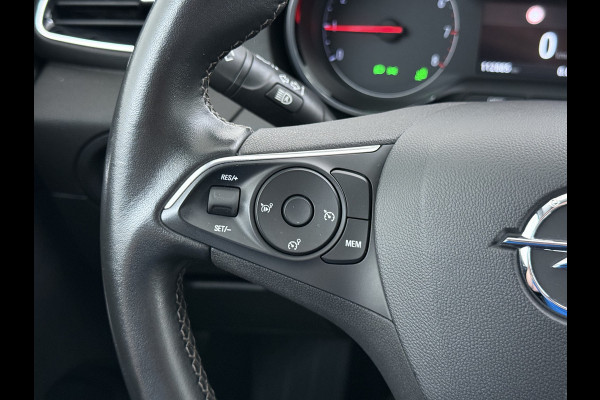 Opel Grandland X T131PK Trekhaak AGR Navi Apple Carplay Android 1/2 Leer Cruise Control Pdc ECC Ergocomfort Stoel Business Executive Lmv Privacy Glas Led DAB+ Regen-Lichtsensor Lane Assist 1.400KG Trekgewicht 1e Eigenaar Origineel Nederlandse Auto € 34.000