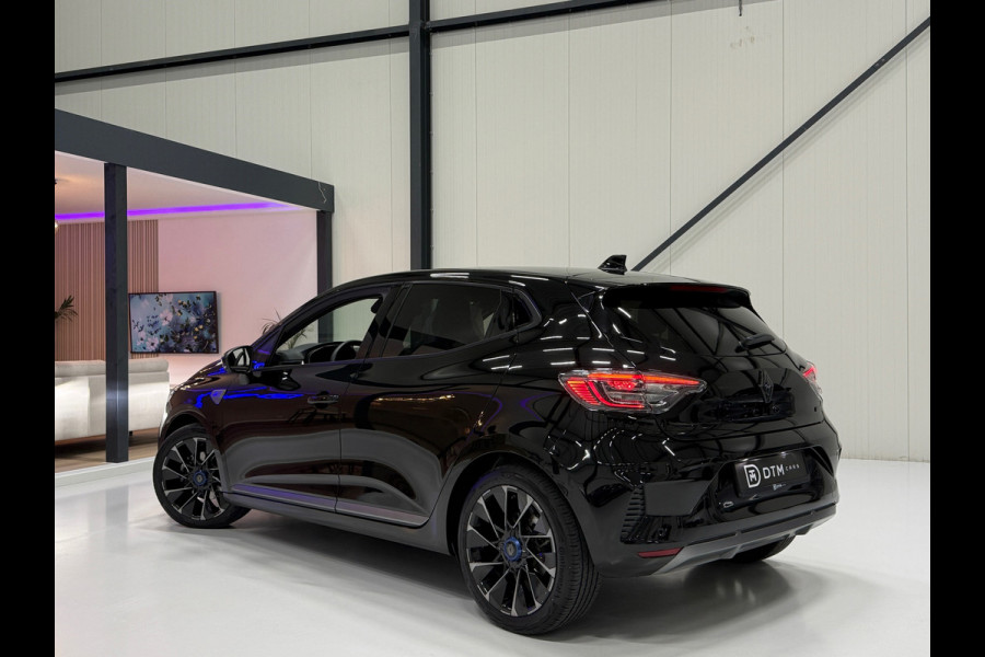 Renault Clio 1.6 E-Tech 145 esprit Alpine Aut.|Digitaal Dashboard 360 Apple Carplay & Android Auto Camera Adaptieve Cruise Control