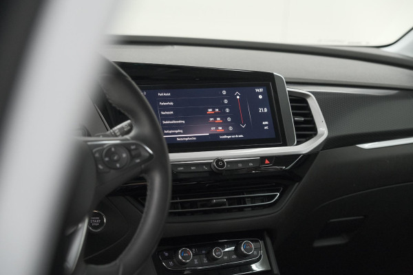 Opel Grandland 1.6 Turbo Plug-In Hybrid 225 Ultimate | 360 Camera | Leder Pakket | Elektrische Kofferklep | Adaptieve Cruise Control