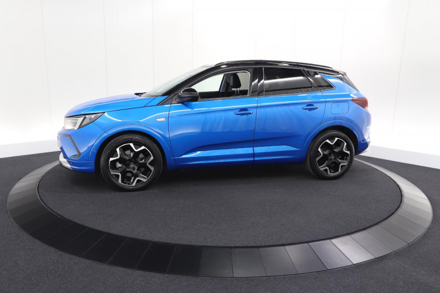 Opel Grandland 1.6 Turbo Plug-In Hybrid 225 Ultimate | 360 Camera | Leder Pakket | Elektrische Kofferklep | Adaptieve Cruise Control