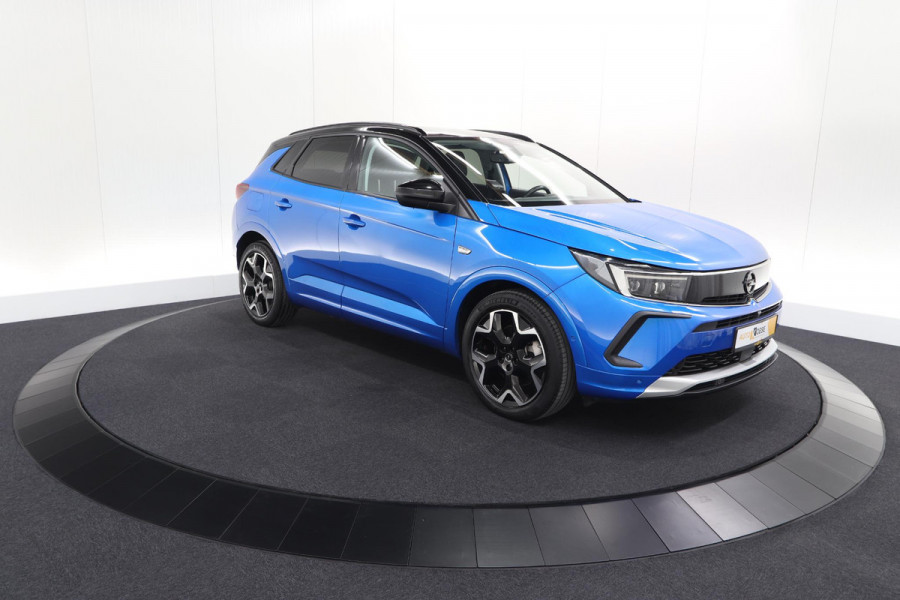 Opel Grandland 1.6 Turbo Plug-In Hybrid 225 Ultimate | 360 Camera | Leder Pakket | Elektrische Kofferklep | Adaptieve Cruise Control