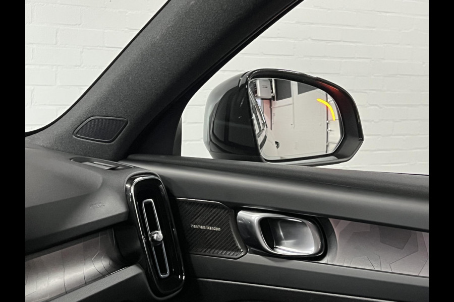 Volvo XC40 1.5 T5 Plug-in hybrid Ultimate Dark Trekhaak | Open dak | Adapt. cruise | 360 camera | Stuur-/stoelverwarming | Harman Kardon | Carplay