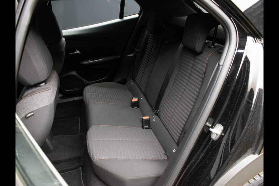 Peugeot 2008 1.2 PureTech Active Pack Sport (APPLE CARPLAY,NAVI,PDC,CLIMATE,CRUISE,LED,BLACK EDITION,SPORTSTOELEN,LM VELGEN)
