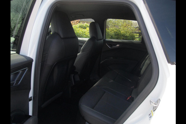 Audi Q4 e-tron 40 S edition 77 kWh | S-Line | Head-Up Display | Camera | ACC | Apple Carplay |