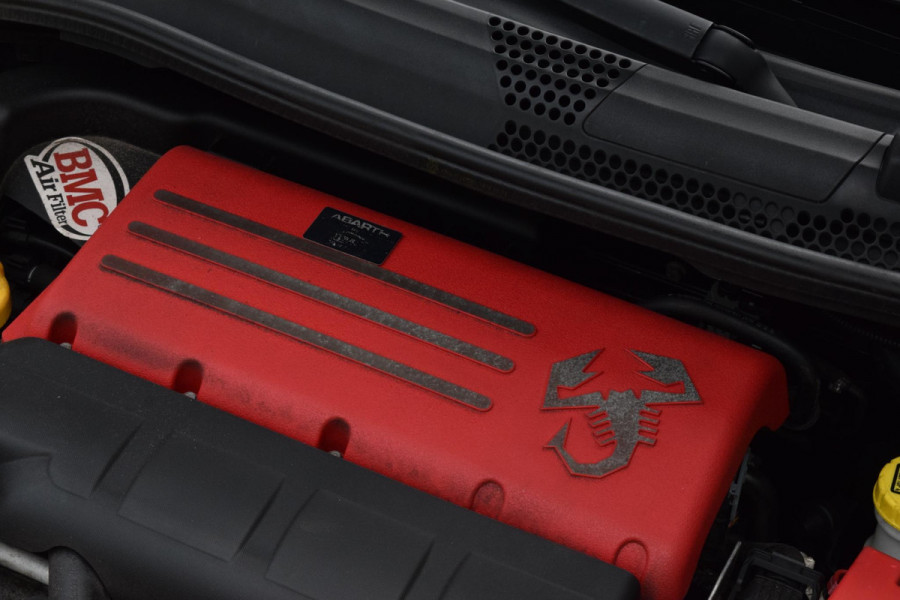 Abarth 500 695 180pk Rivale|Limited edition|Dak|Beats|Akra