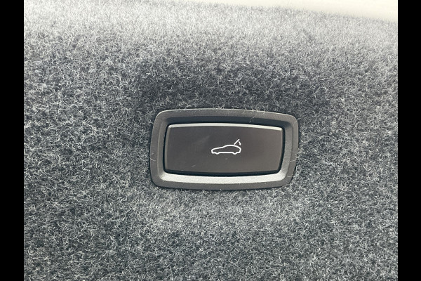 Porsche Taycan Performance 84 kWh Incl.BTW Carplay Camera 3Fase Bose Leer Led Warmtepomp