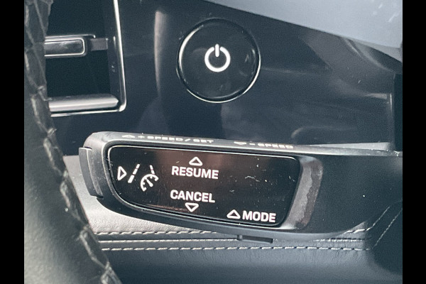 Porsche Taycan Performance 84 kWh Incl.BTW Carplay Camera 3Fase Bose Leer Led Warmtepomp